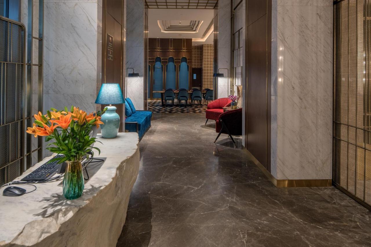 Radisson Blu Hotel & Spa, Nashik Zewnętrze zdjęcie