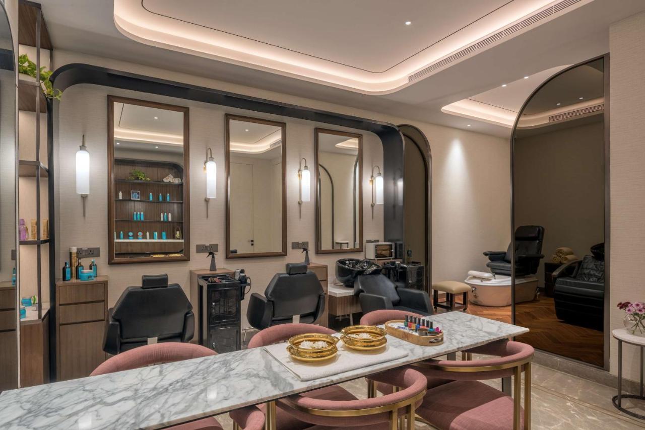 Radisson Blu Hotel & Spa, Nashik Zewnętrze zdjęcie